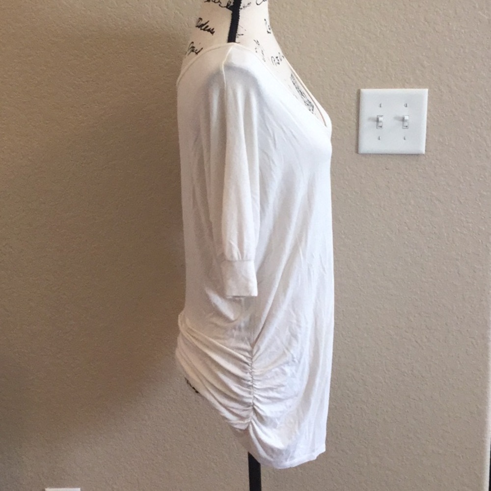 Motherhood maternity cream shirt - Picture 2 of 5